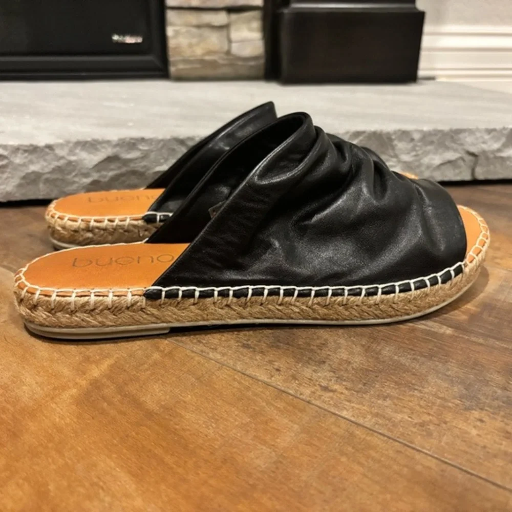 Bueno Nice Women Sz 40 US 9.5/10 Ruched Black Leather Slip on Espadrille Sandals